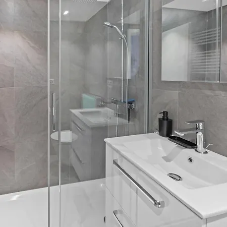 Rénové Au Centre De La Crans-Montana