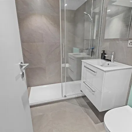 Renove Au Centre De La Appartement *